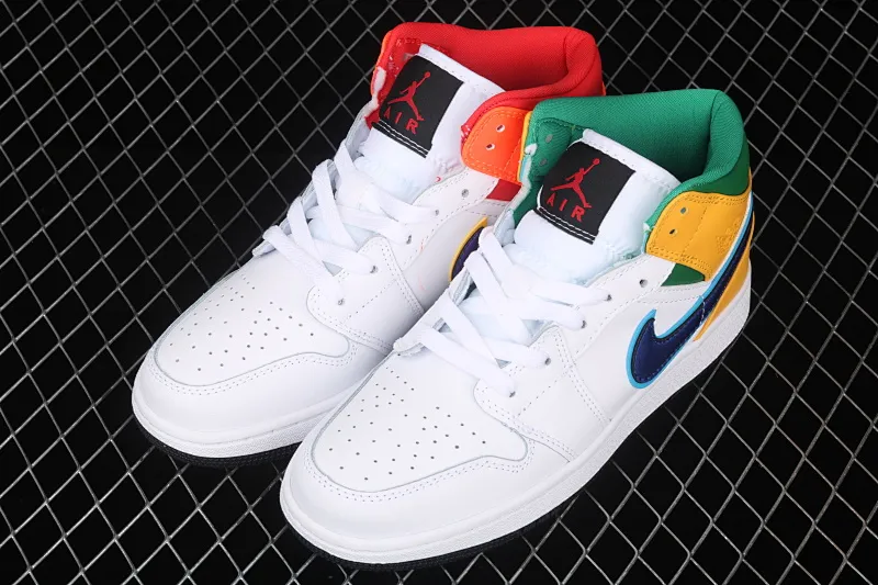 All categories Air Jordan Jordan series basketball shoes Air Jordan 1 Mid Air Jordan 1 Mid SE AJ1 Joe 1 Yuanyang mid-top basketball shoes 554725-128